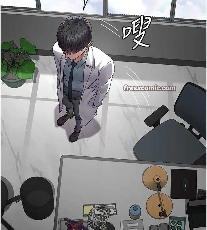 夜间诊疗室 - 第111話-自己戴上項圈的母狗 - page 56